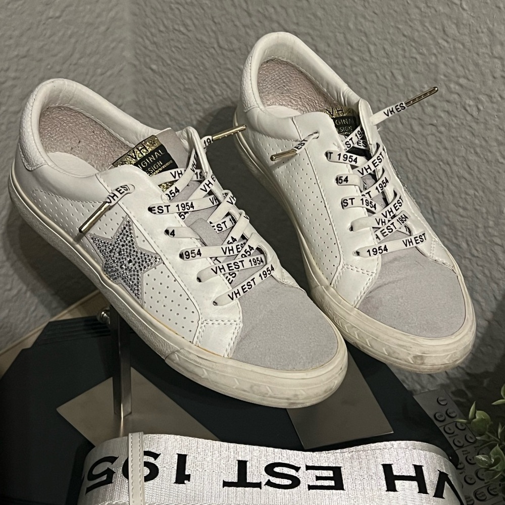 Vintage Havana White Rhinestone leather Sneakers with Star Detail ⭐️